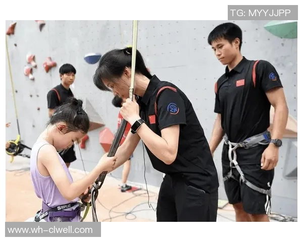 运动攀岩热潮下杭州攀岩队的防反战术与训练解析