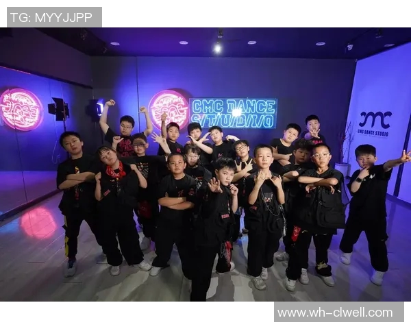 运动数据南京街舞队与西安街舞队赛后复盘探讨团队协作与默契的重要性 运动数据南京街舞队与西安街舞队赛后复盘探讨团队协作与默契的重要性